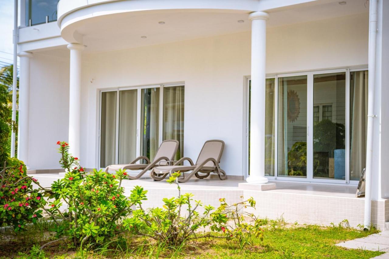 Tropic Villa Annex Гранд Анс Екстериор снимка